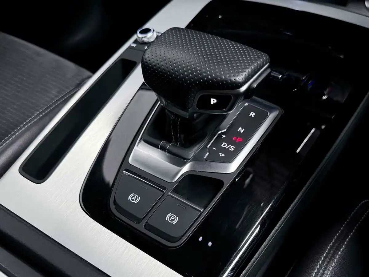 2020-audi-q5-20-45-tfsi-s-line-265ps-sportback-big-33