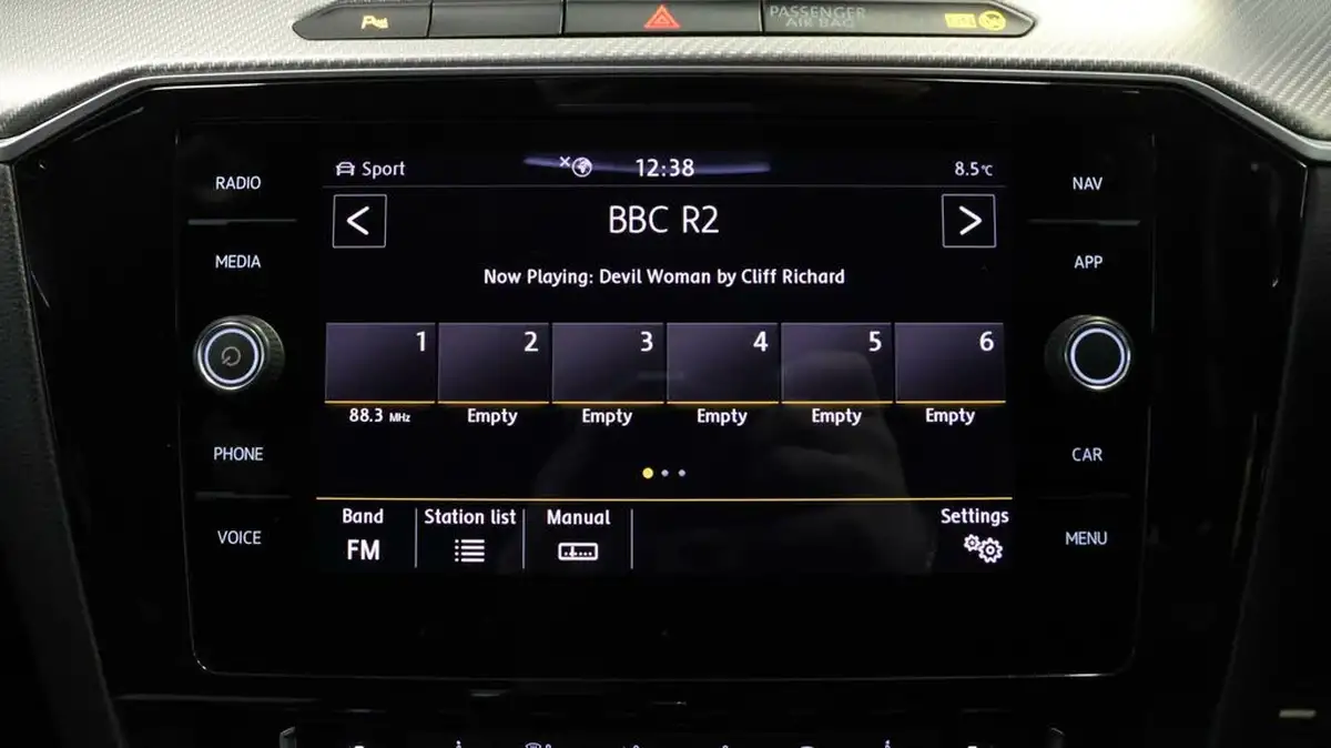 2018-volkswagen-arteon-20-tsi-r-line-190ps-ss-big-10