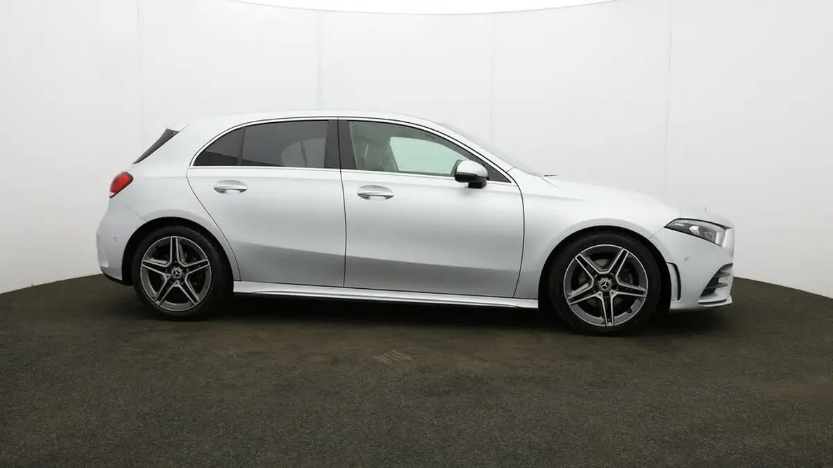 2020-mercedes-benz-a-class-13-a180-amg-line-executive-hatchback-5d-7g-dct-big-7
