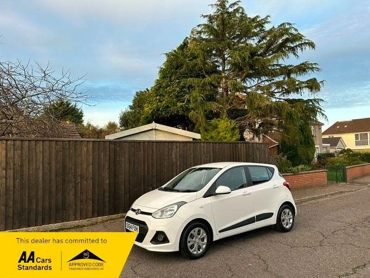 2014-hyundai-i10-12-se-big-0