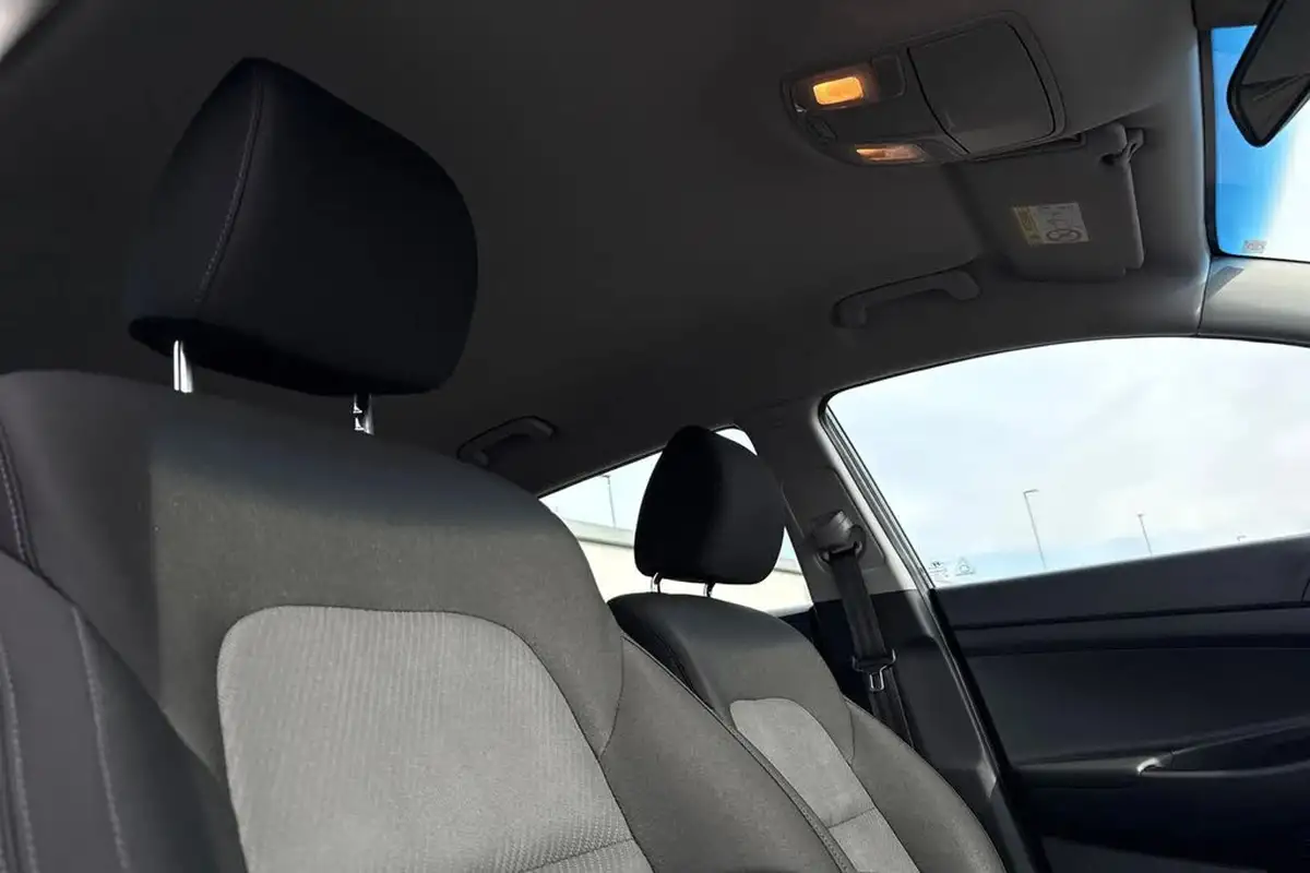 2018-hyundai-tucson-16-gdi-s-connect-big-23