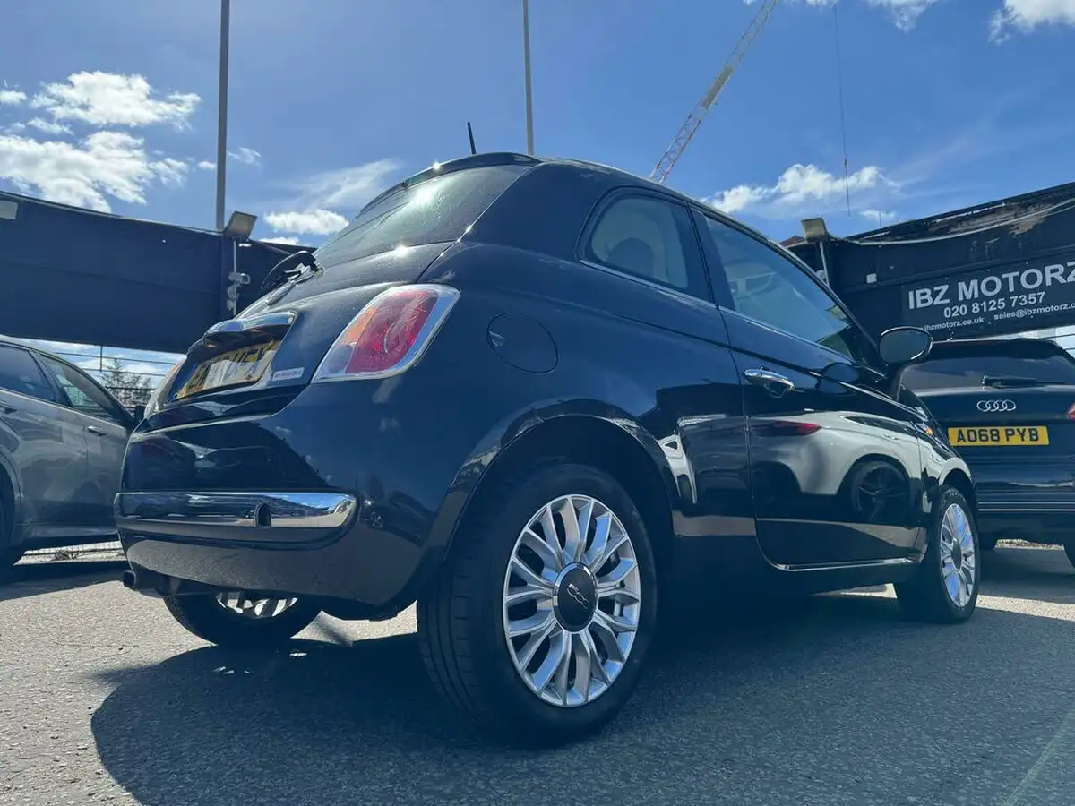 2015-fiat-500-12-pop-star-big-14
