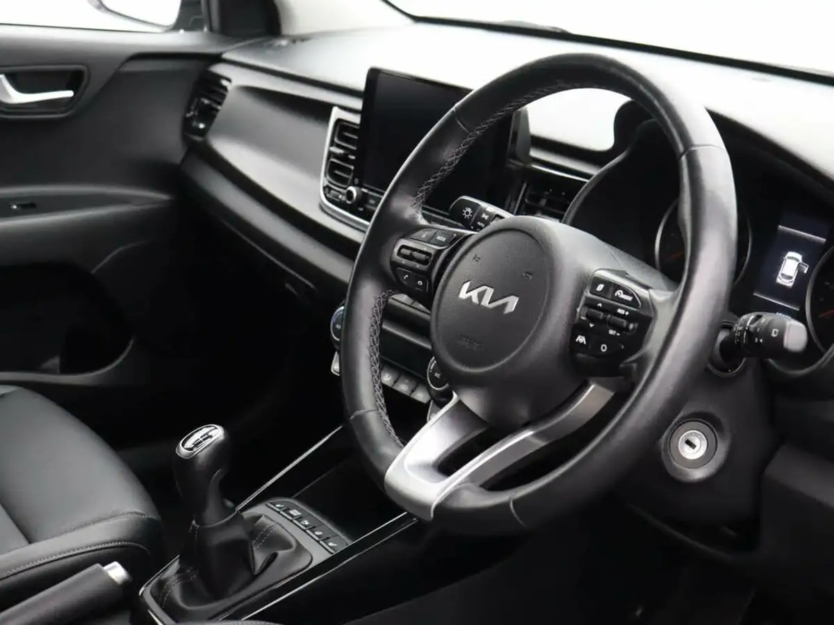 2022-kia-rio-10-t-gdi-3-big-6