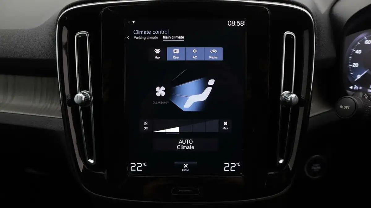 2020-volvo-xc40-15-t5-inscription-twin-engine-big-12