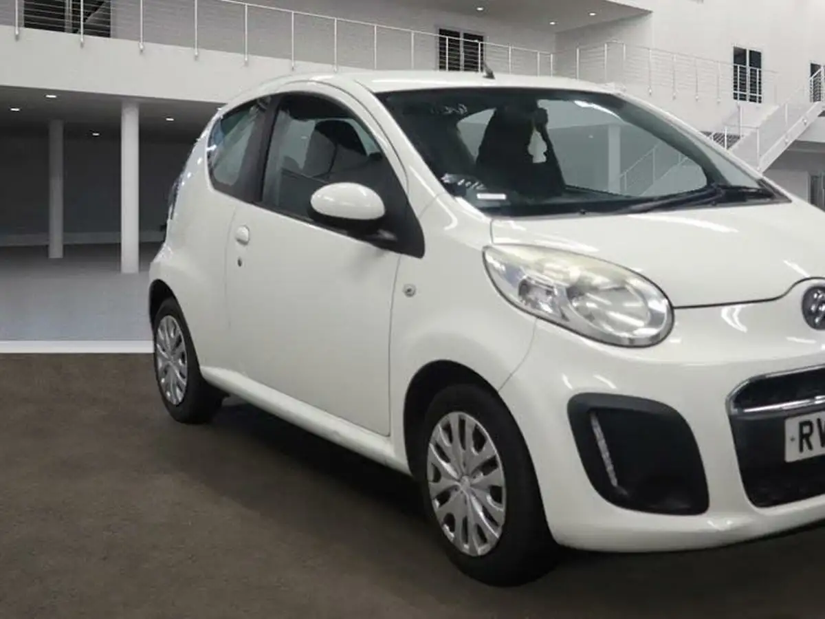 2012-citroen-c1-10-vtr-3d-big-20
