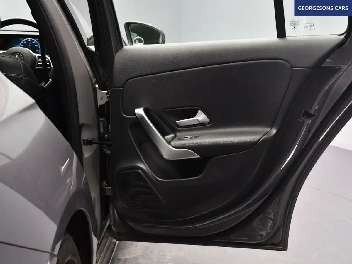 2020-mercedes-benz-a-class-13-a200-sport-hatchback-5d-7g-dct-big-26