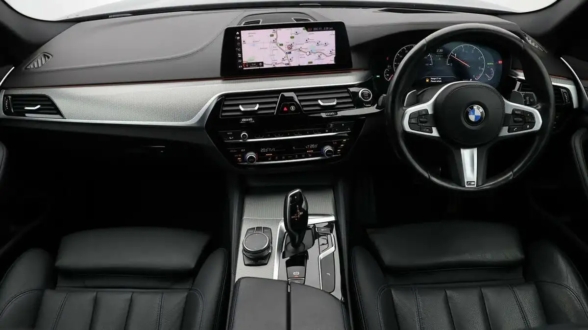 2019-bmw-5-series-20td-520d-m-sport-188bhp-touring-5d-big-12