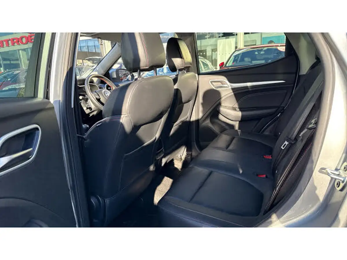 2024-mg-zs-suv-15-vti-tech-exclusive-big-15