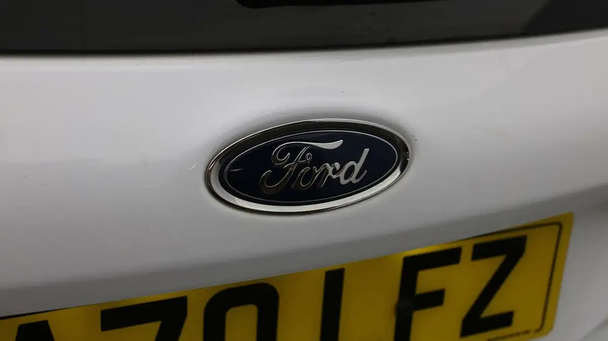 2021-ford-fiesta-11-ti-vct-trend-5d-big-20