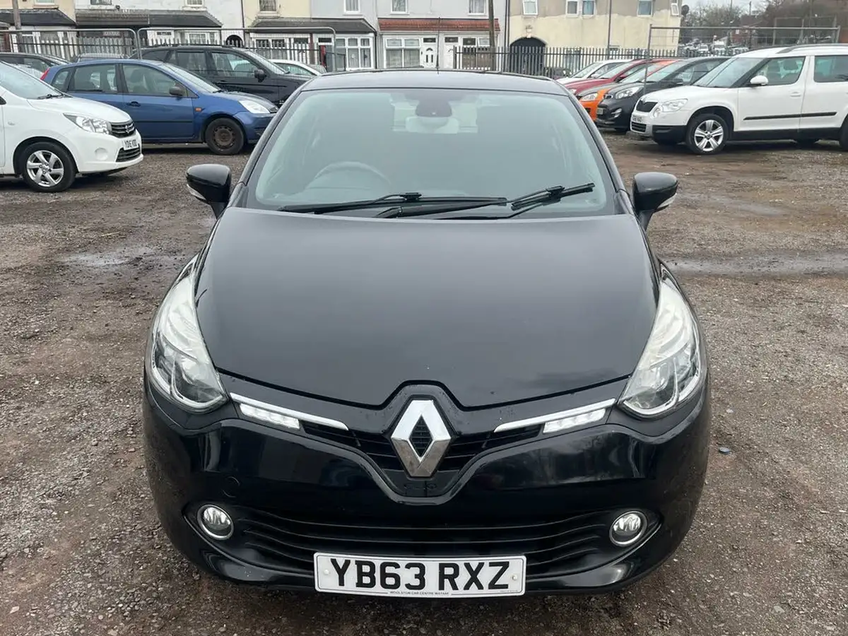 2014-renault-clio-15td-dynamique-medianav-ss-eco-big-5