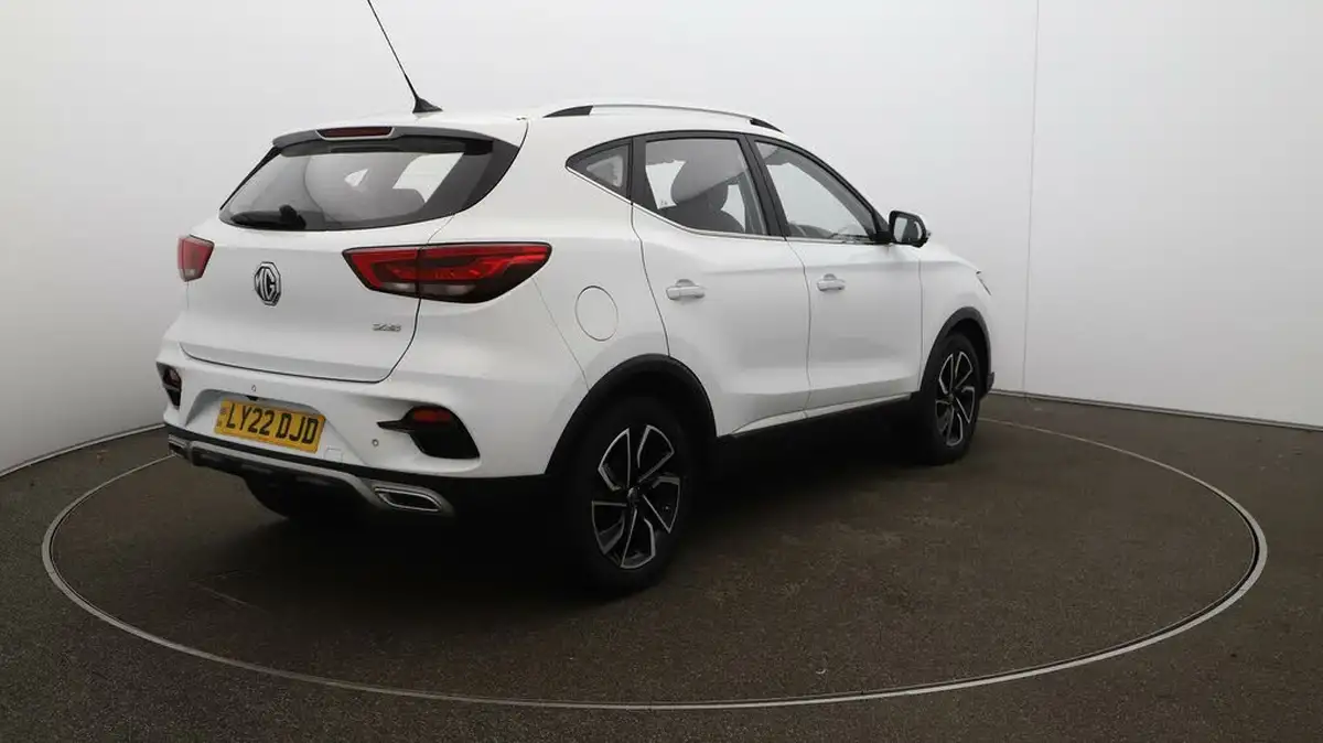 2022-mg-zs-suv-15-vti-tech-exclusive-big-7