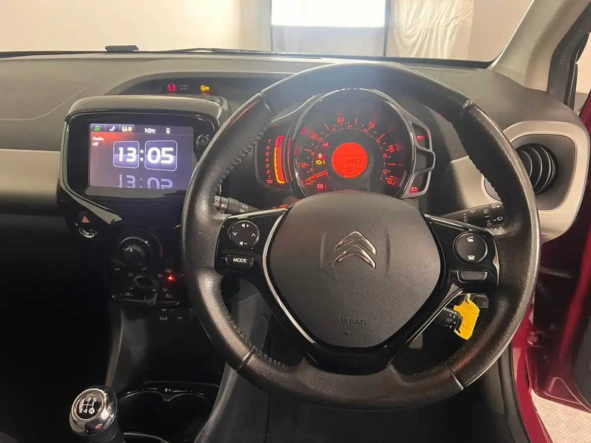 2017-citroen-c1-12-puretech-flair-5d-big-20