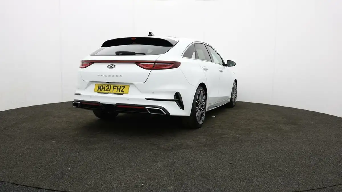 2021-kia-pro-ceed-15-t-gdi-gt-line-s-big-74