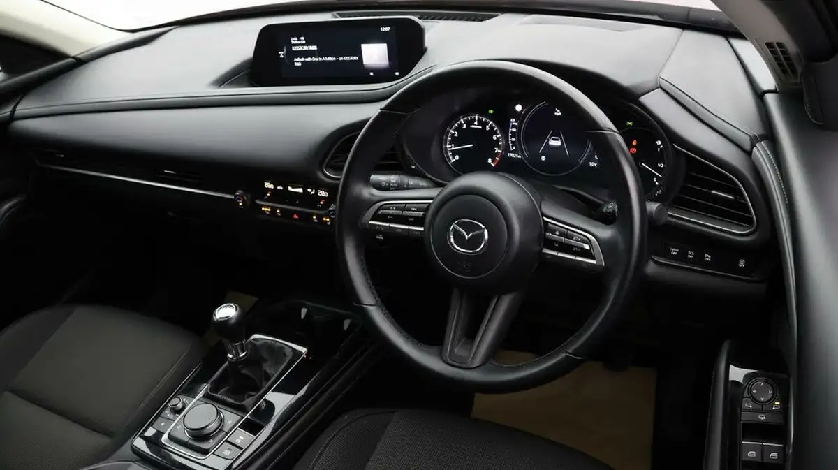 2022-mazda-cx-30-20-e-skyactiv-g-se-l-lux-big-8