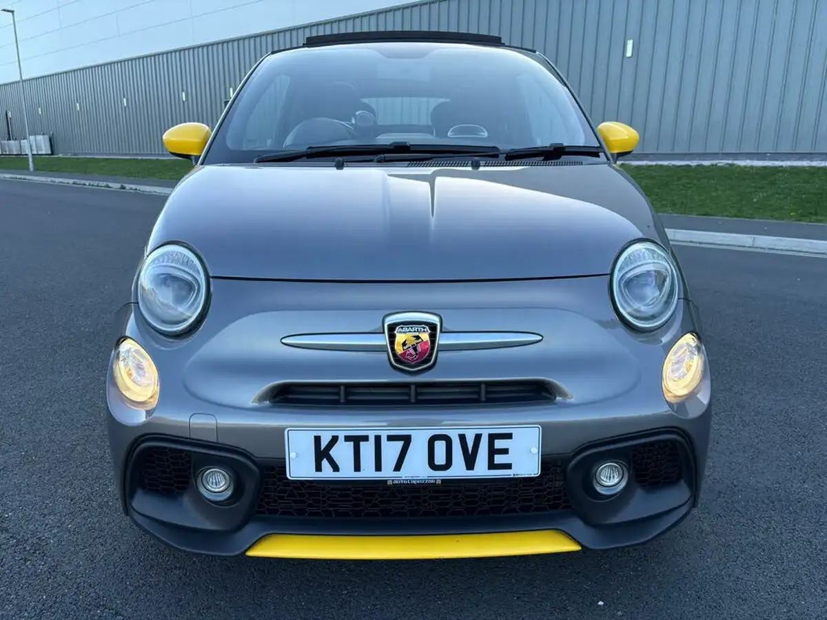 2017-abarth-595c-14-tjet-trofeo-big-1