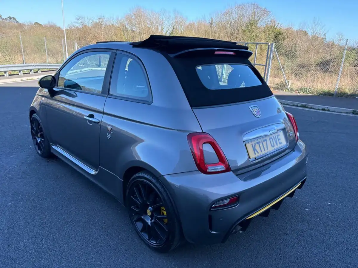 2017-abarth-595c-14-tjet-trofeo-big-25