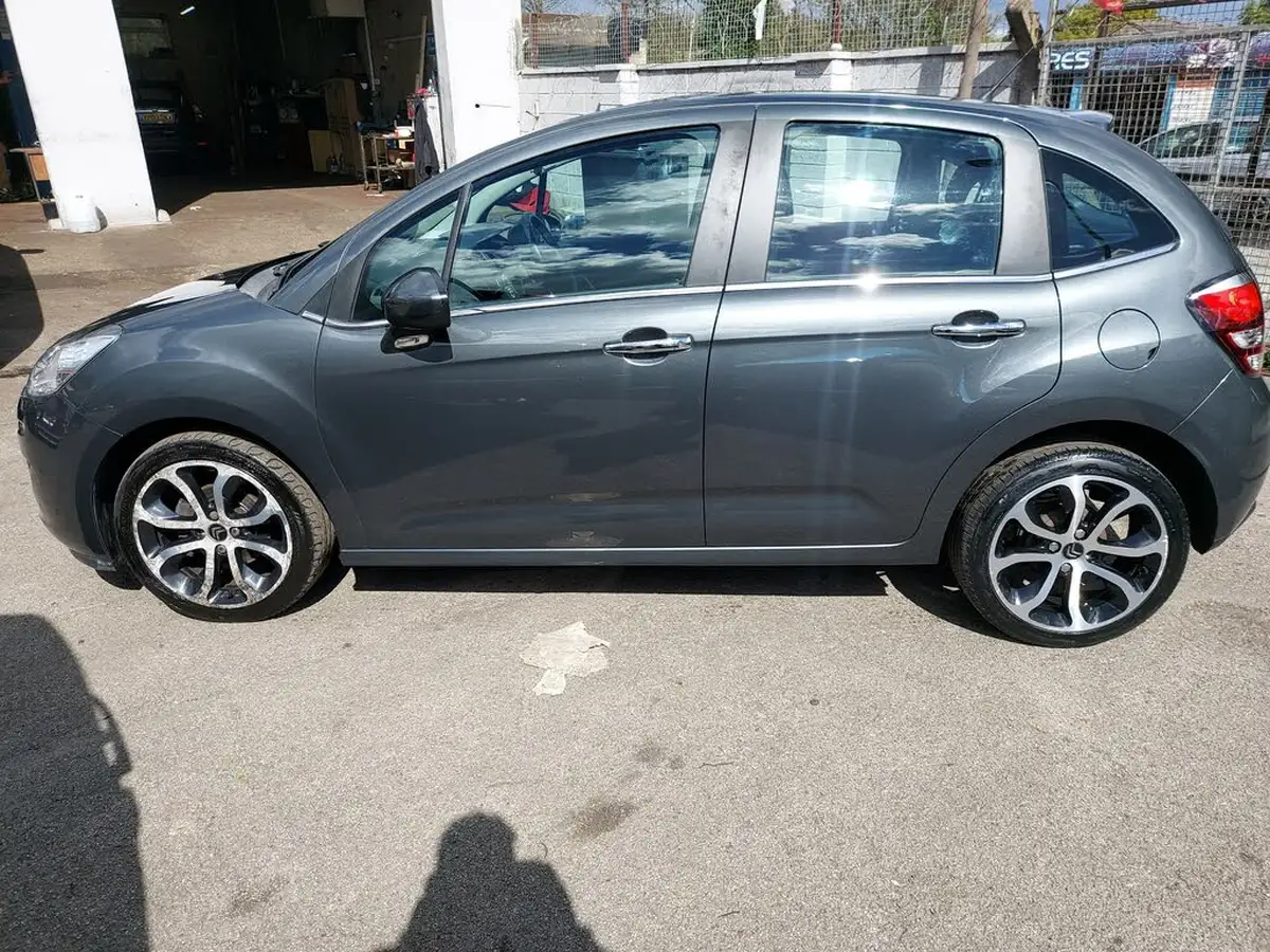 2015-citroen-c3-12-selection-big-2