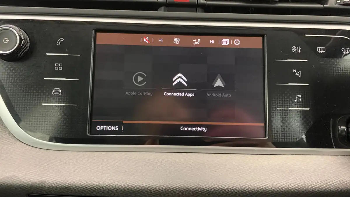 2017-citroen-c4-picasso-16bluehdi-feel-eat6-big-25