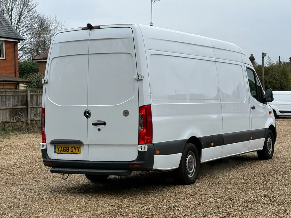 2018-mercedes-benz-sprinter-21cdi-311-l2h1-panel-van-rwd-eco-gear-360-big-1