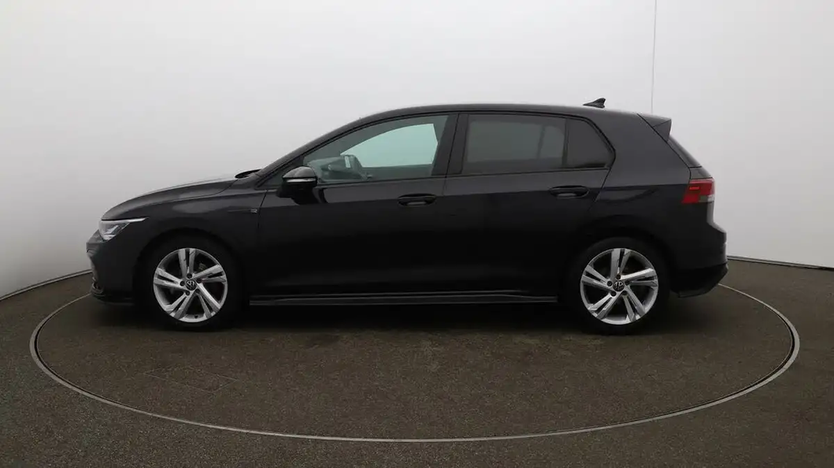 2021-volkswagen-golf-15-tsi-r-line-150ps-hatchback-big-57