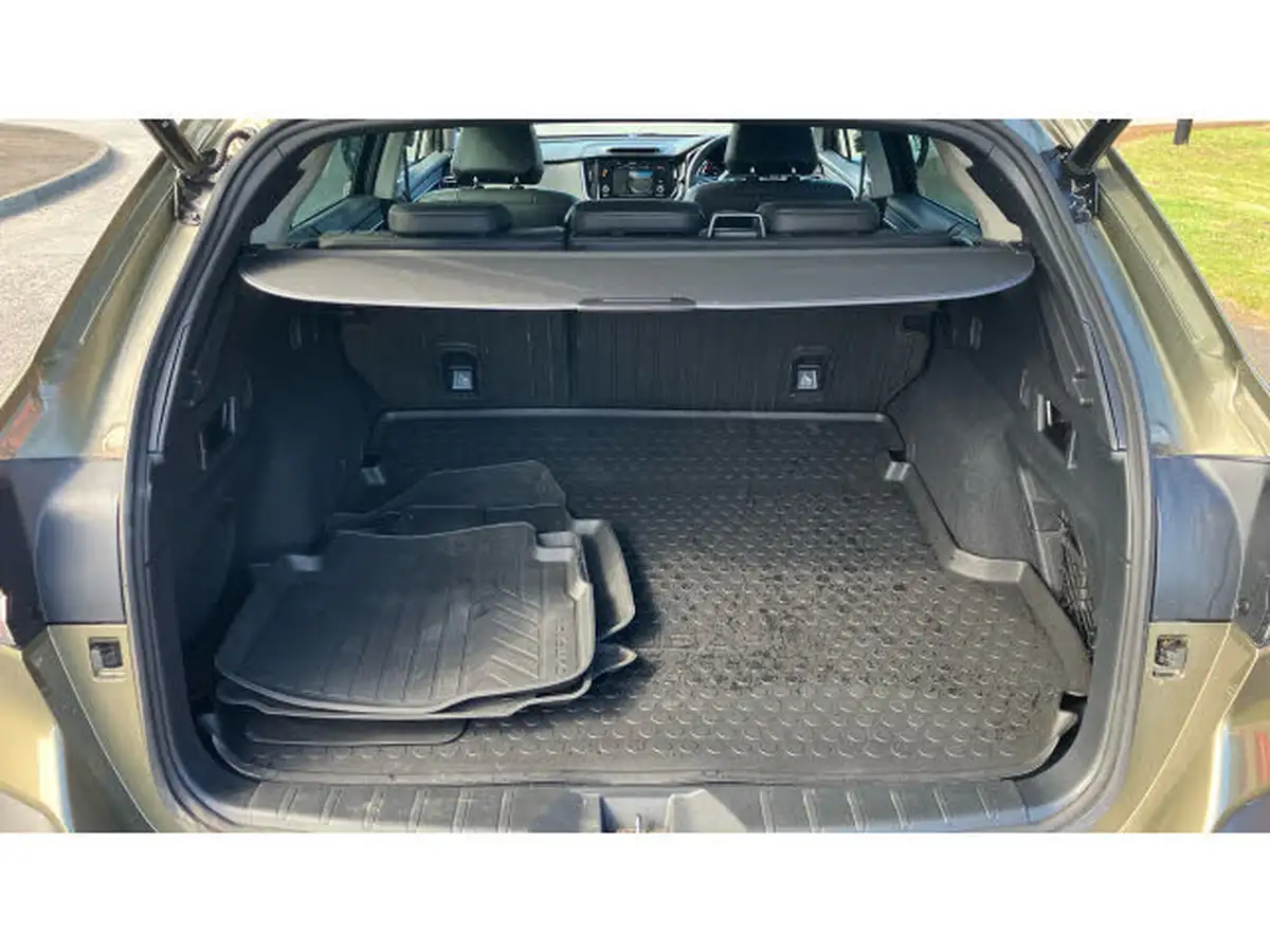 2023-subaru-outback-25i-touring-big-35
