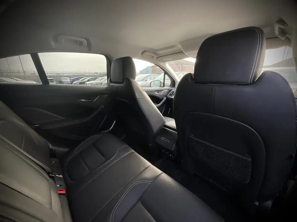 2019-jaguar-i-pace-ev400-hse-big-9