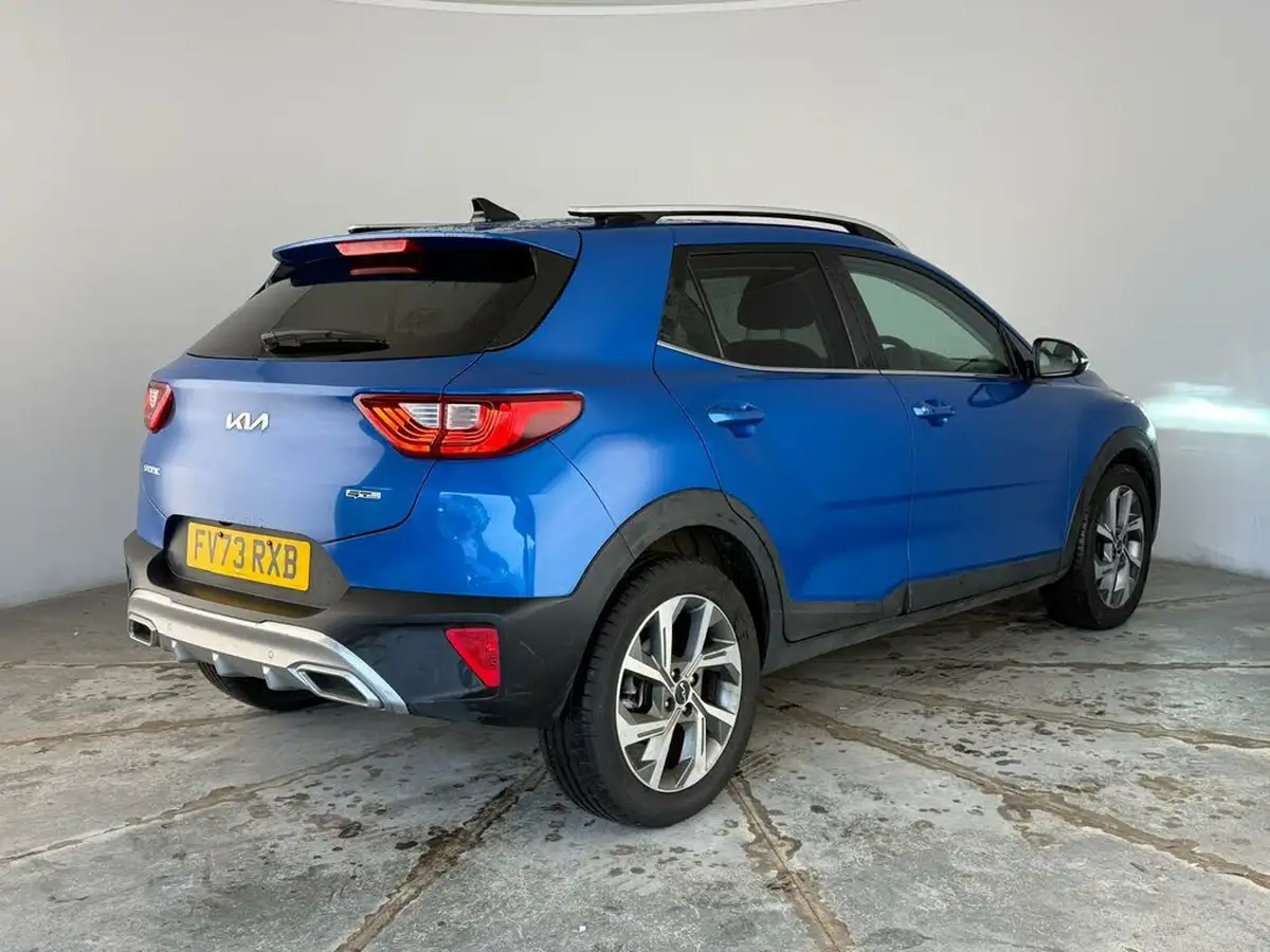 2023-kia-stonic-10-t-gdi-gt-line-s-98bhp-dct-big-6