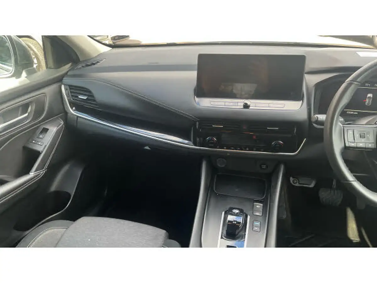 2022-nissan-qashqai-15-n-connecta-big-13