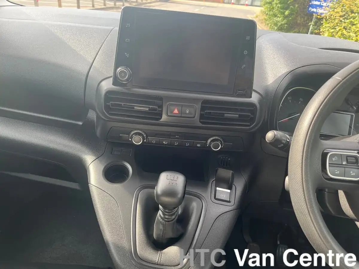2023-fiat-doblo-15bluehdi-primo-l1h1-swb-100bhpeu6d-swb-1000kg-big-7