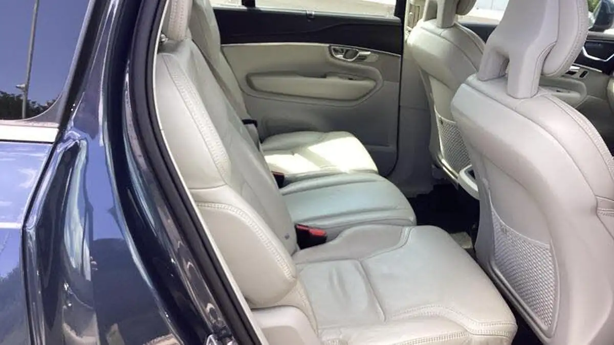 2020-volvo-xc90-20-b5-inscription-big-8