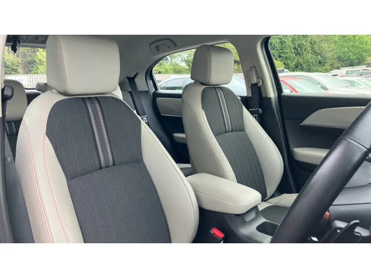 2023-honda-hr-v-15-i-mmd-advance-style-big-20