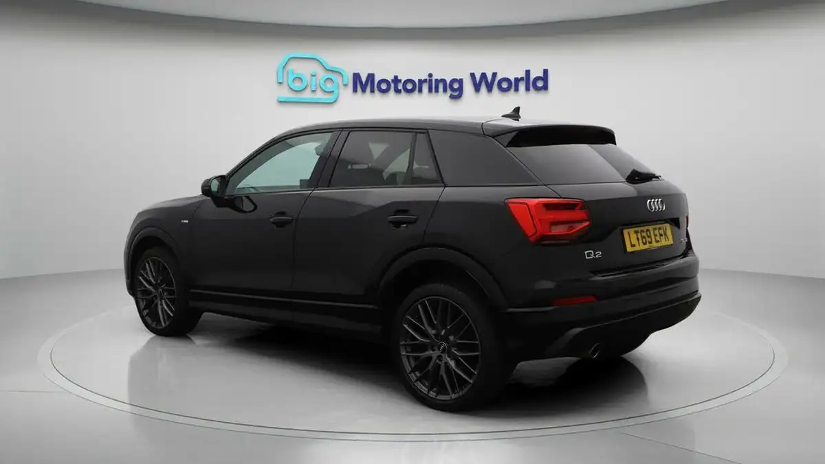 2019-audi-q2-16-30-tdi-black-edition-big-5