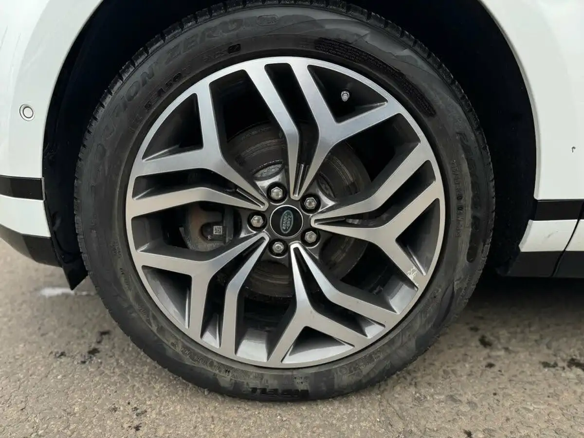2021-land-rover-range-rover-evoque-15-p300e-r-dynamic-hse-big-33