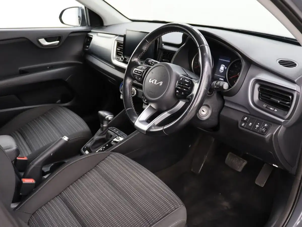 2021-kia-stonic-10-t-gdi-2-99bhp-dct-big-7