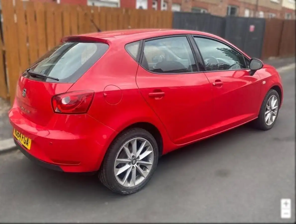 2015-seat-ibiza-14-toca-hatchback-5d-big-1