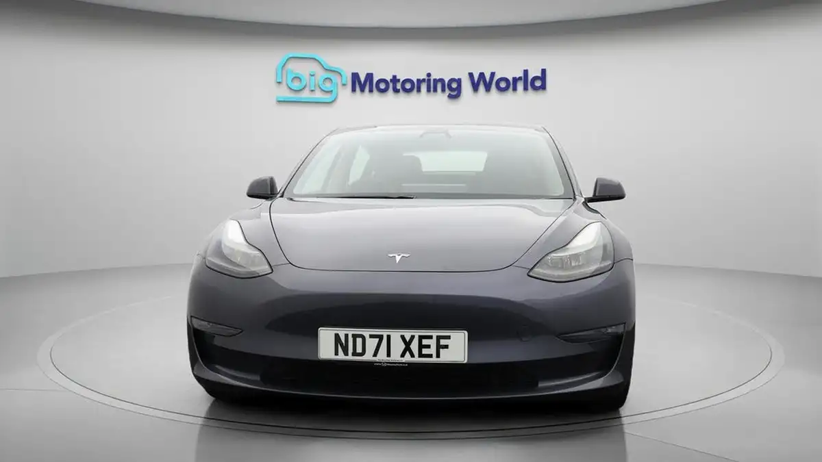 2021-tesla-model-3-e-long-range-awd-big-2