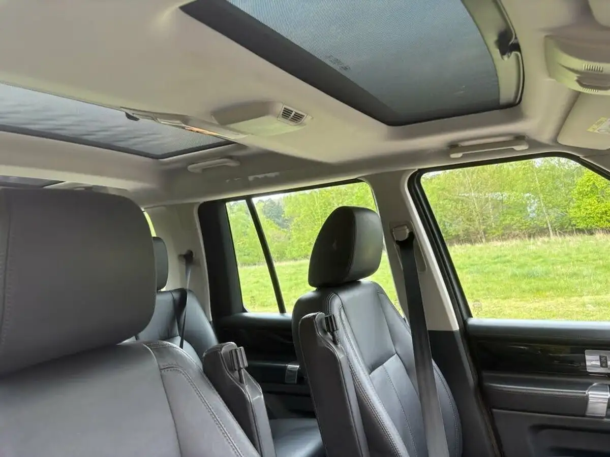 2014-land-rover-discovery-4-30-sd-v6-hse-big-12