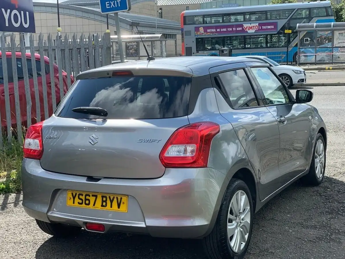 2017-suzuki-swift-10-boosterjet-sz-t-big-6