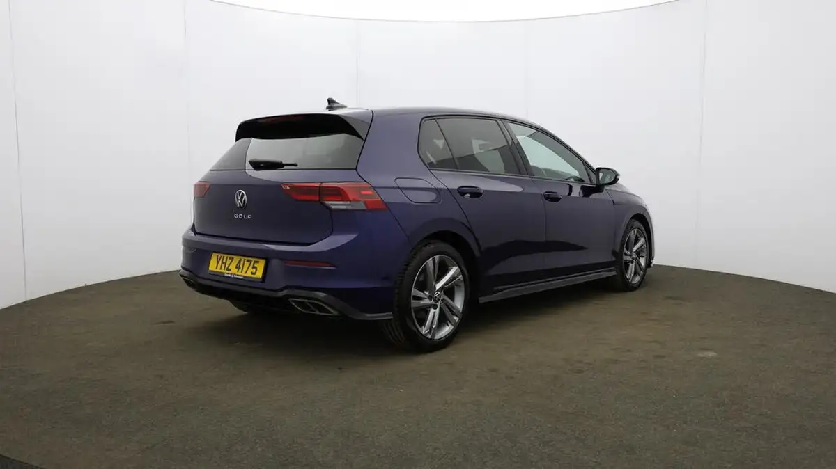 2021-volkswagen-golf-15-tsi-r-line-130ps-hatchback-big-59