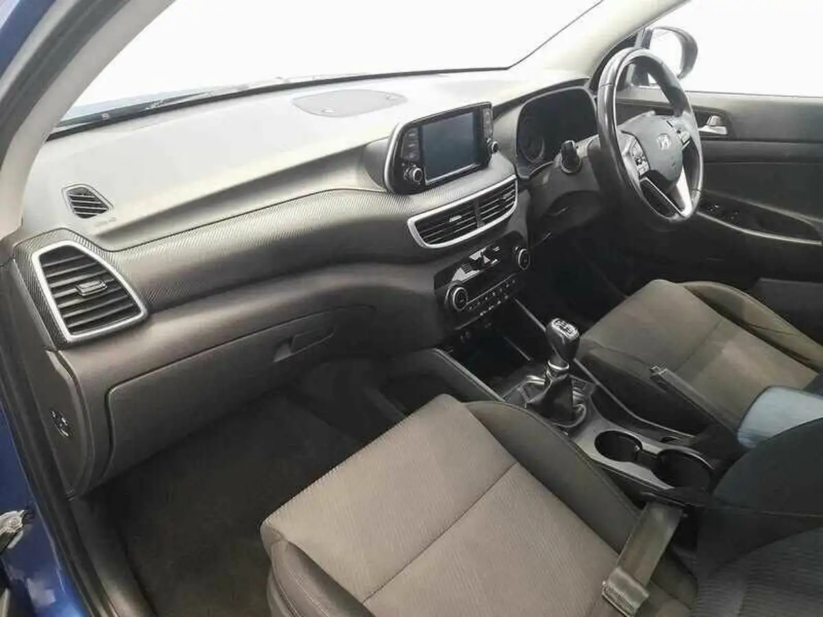 2019-hyundai-tucson-16-gdi-s-connect-big-13