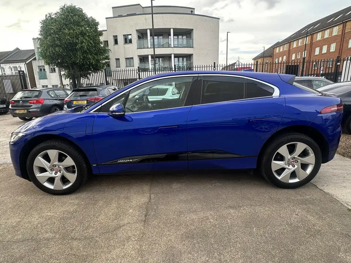 2019-jaguar-i-pace-ev400-se-big-9