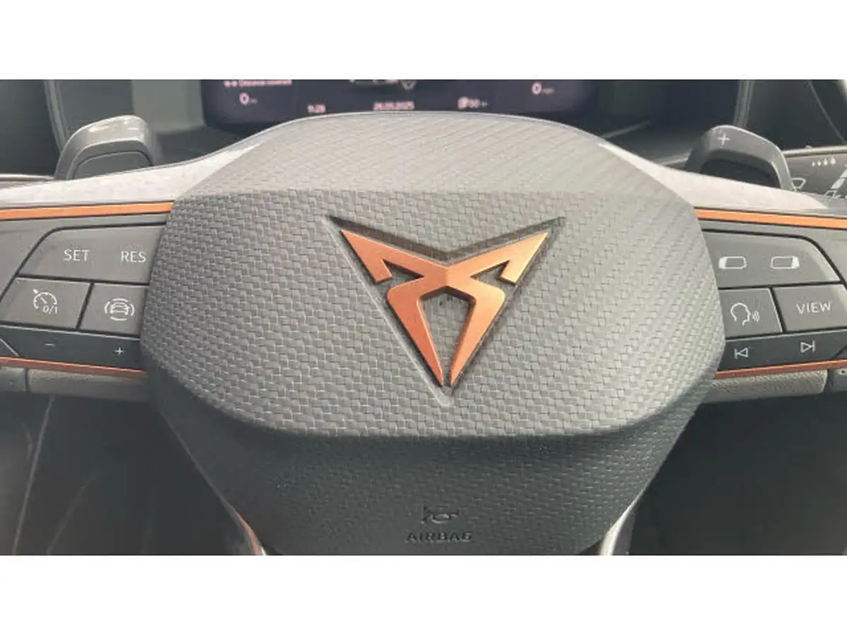 2024-cupra-formentor-14-e-hybrid-v2-big-28