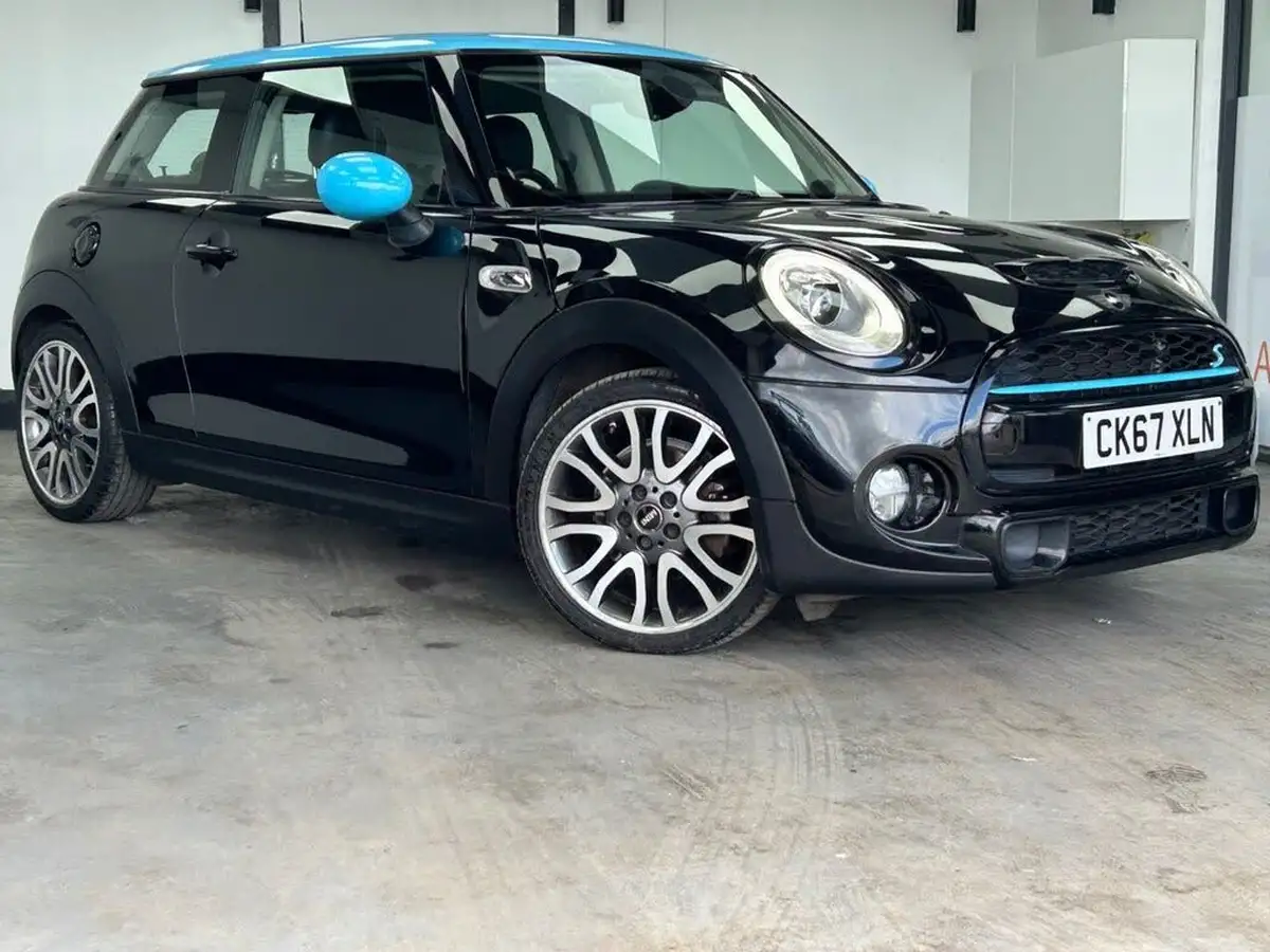 2018-mini-cooper-20-cooper-s-seven-ss-3d-big-1