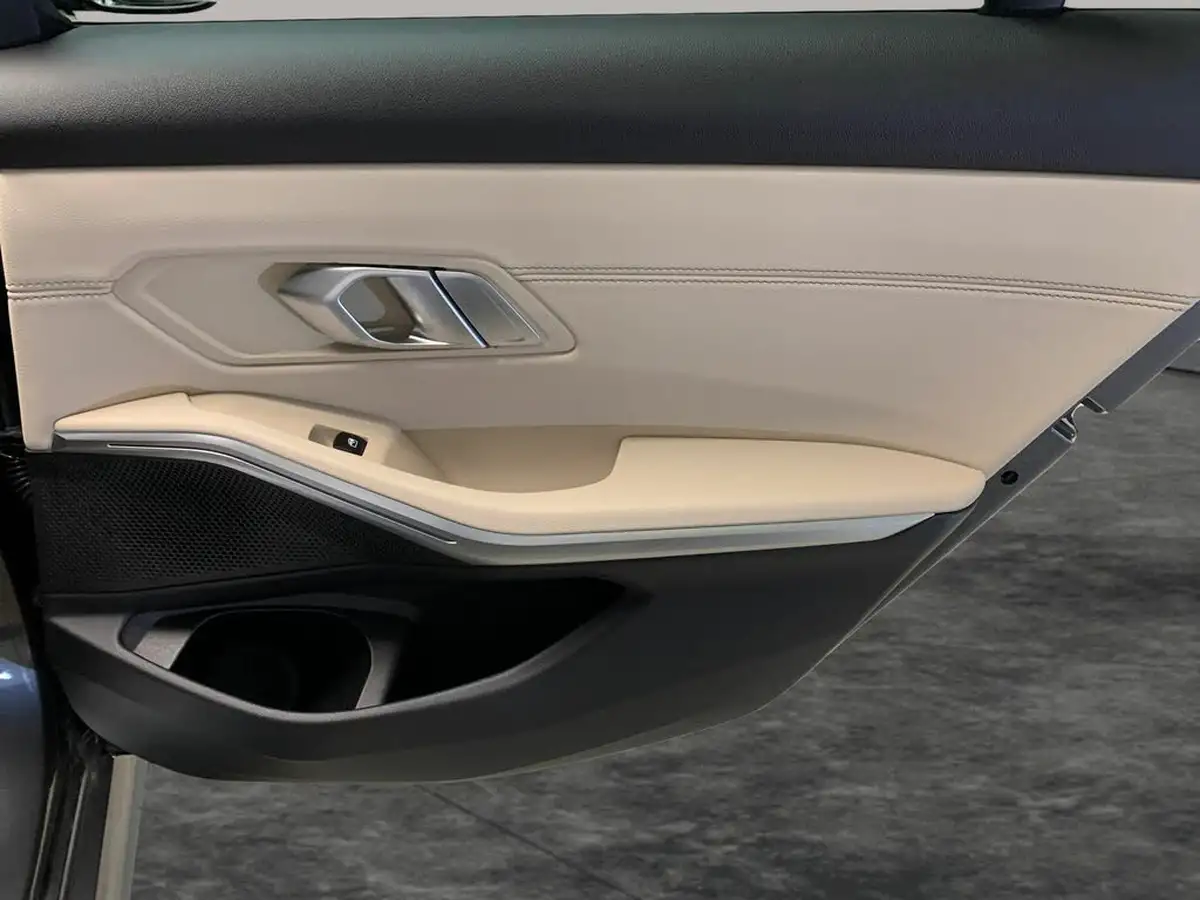 2021-bmw-3-series-20-320i-xdrive-m-sport-big-41