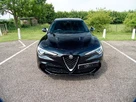 2018-alfa-romeo-stelvio-29-biturbo-quadrifoglio-small-15