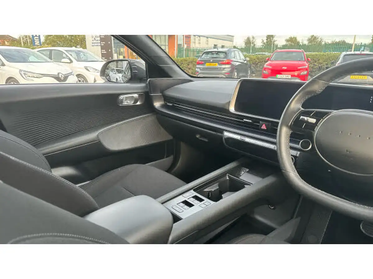 2024-hyundai-ioniq-6-e-premium-228ps-single-rwd-big-13