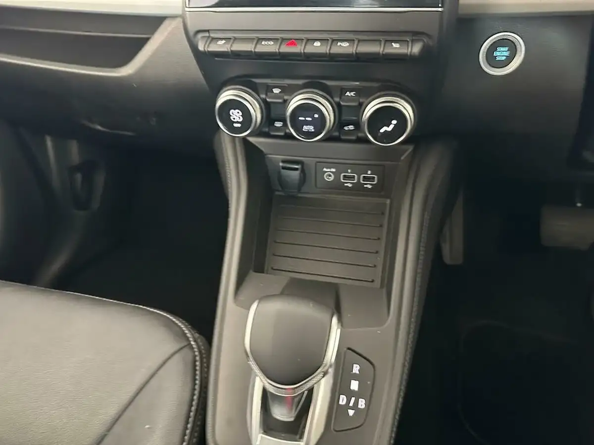 2023-renault-zoe-e-techno-boost-charge-big-41