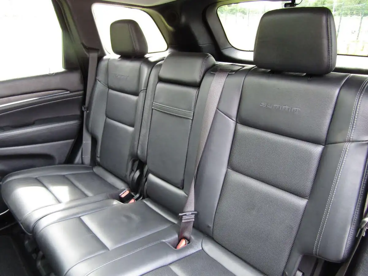 2019-jeep-grand-cherokee-30-multijet-ii-summit-big-24