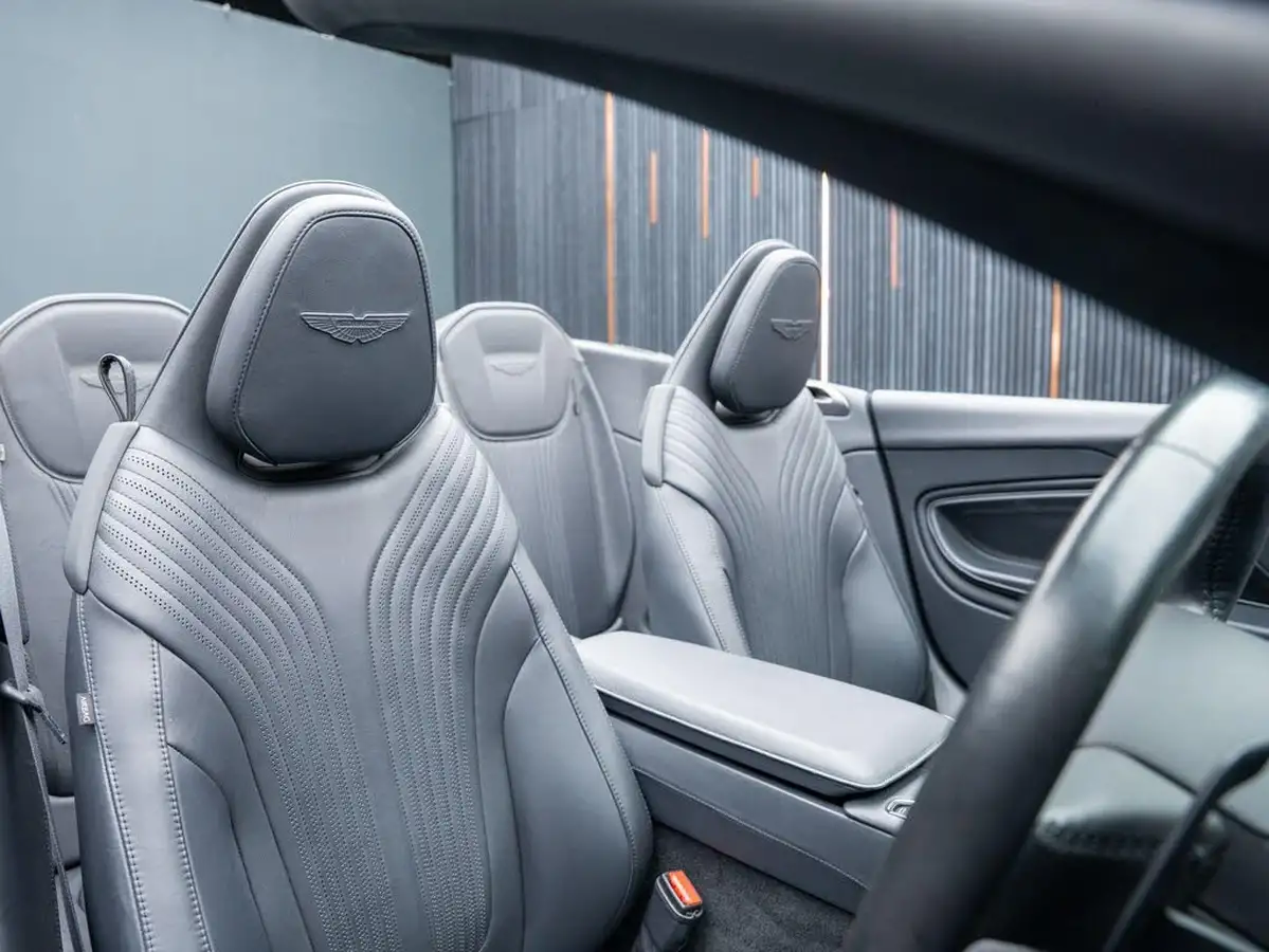 2022-aston-martin-db11-40-v8-volante-528bhp-ss-big-33
