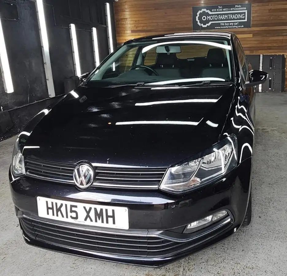2015-volkswagen-polo-12-tsi-se-5d-big-1